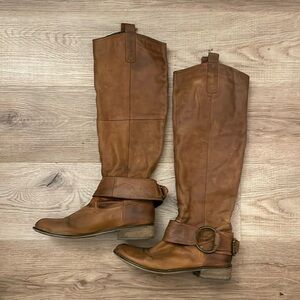 Steve Madden Bankker Boots. Cognac brown leather. Size 8.